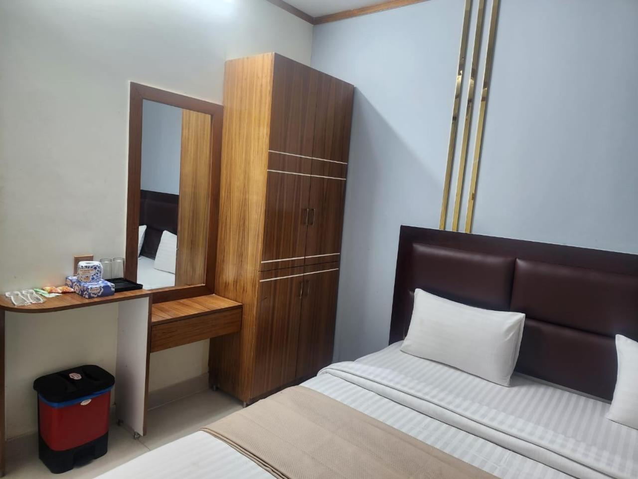 Hotel S.A International Cox's Bazar Esterno foto