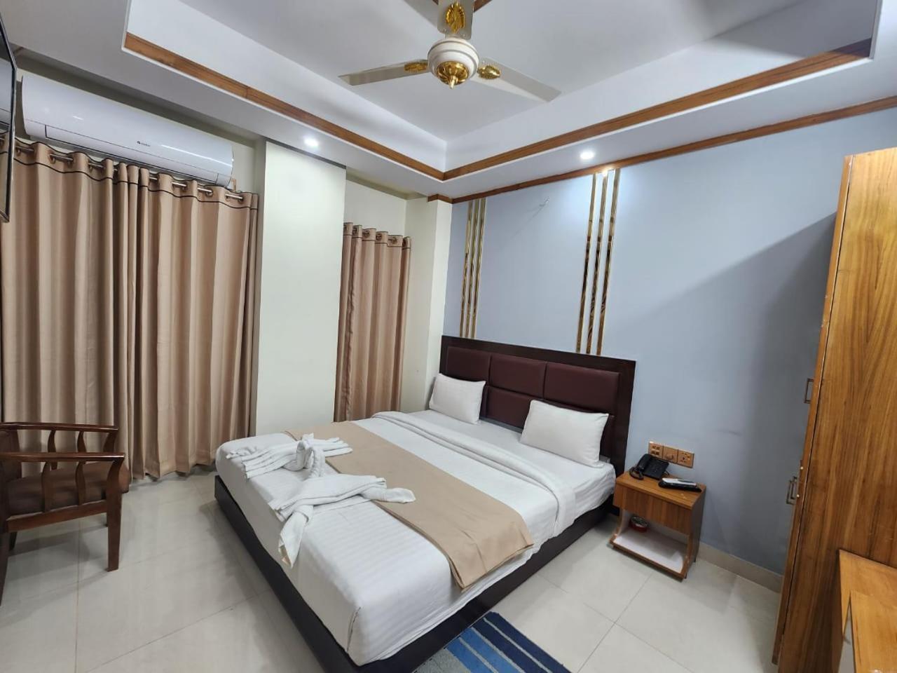 Hotel S.A International Cox's Bazar Esterno foto